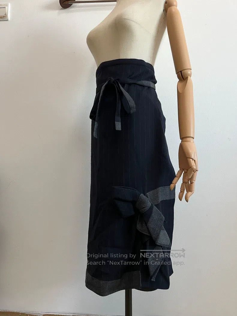 Comme des Garcons Comme des Garcons size F Navy Striped Skirt Size 24" / US 00 / IT 34 - 1 Thumbnail