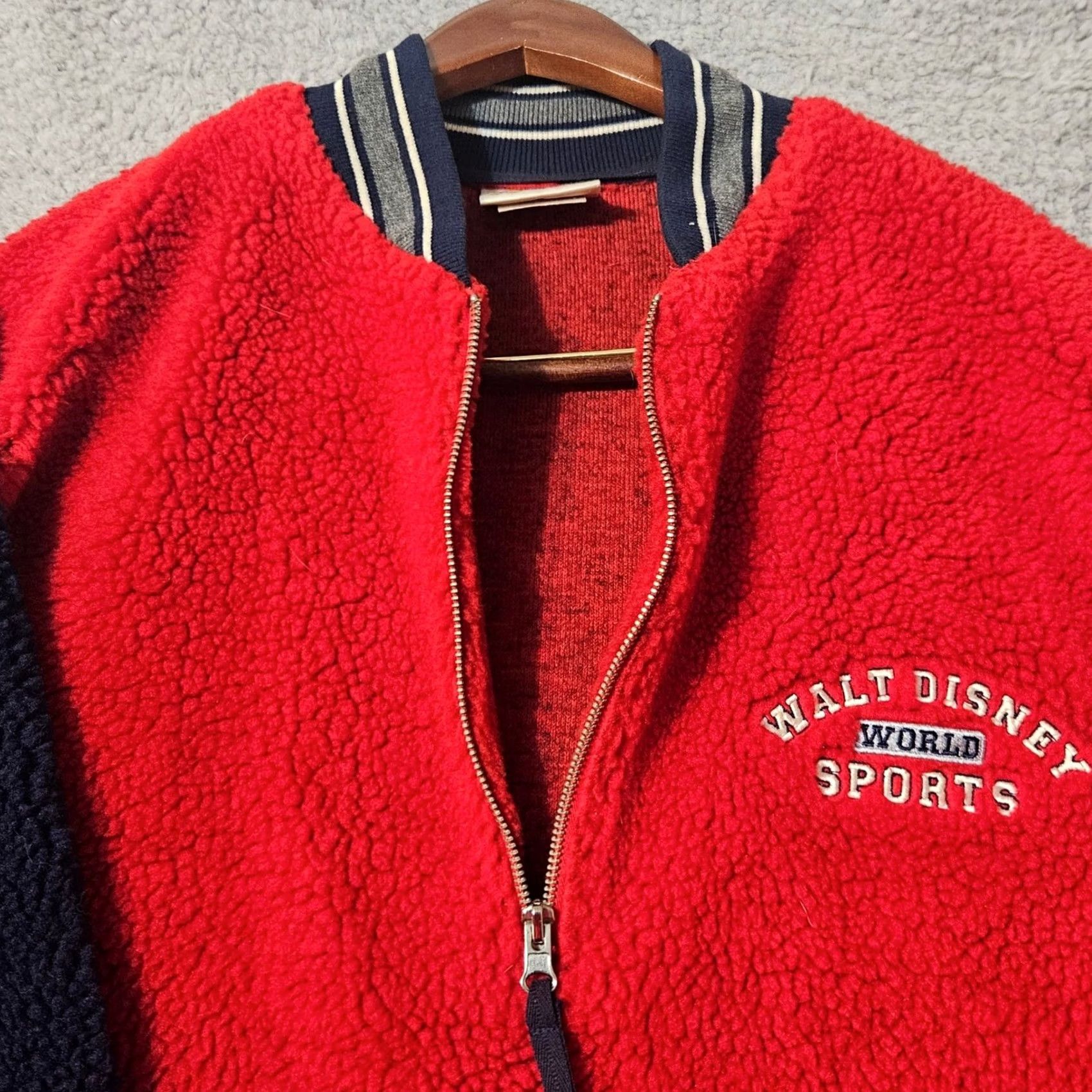 Disney VINTAGE Disney Mickey Mouse Walt Disney World Sports Sherpa Fleece Pullover Men XL Blue Size US XL / EU 56 / 4 - 2 Thumbnail
