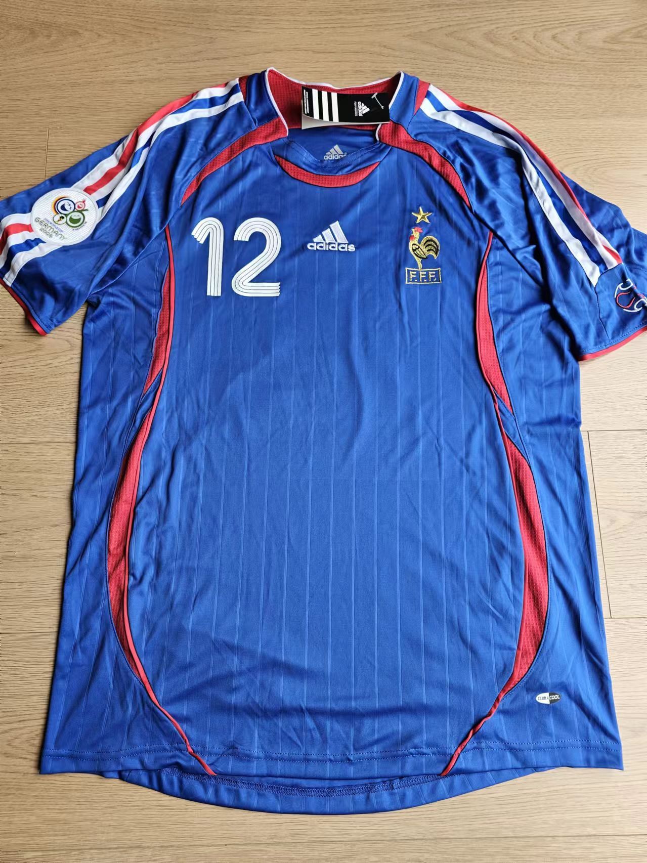 Other 2006 World Cup France 12 Thierry Henry Jersey Home Size US M / EU 48-50 / 2 - 2 Thumbnail