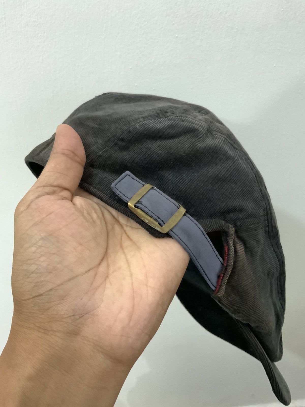 Japanese Brand Inspire Corduroi Fade Retro Flat Baretta Hat Size ONE SIZE - 11 Thumbnail