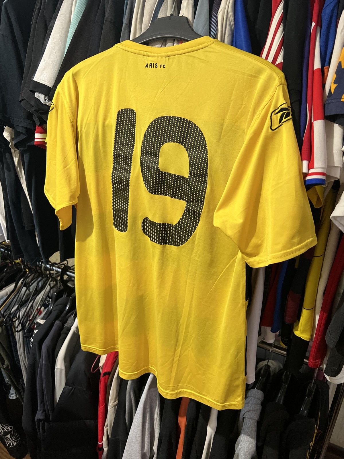Reebok × Vintage 2008/2009 VINTAGE ARIS FC HOME FOOTBALL SHIRT #19 AOP SOCCER Size US XL / EU 56 / 4 - 3 Thumbnail