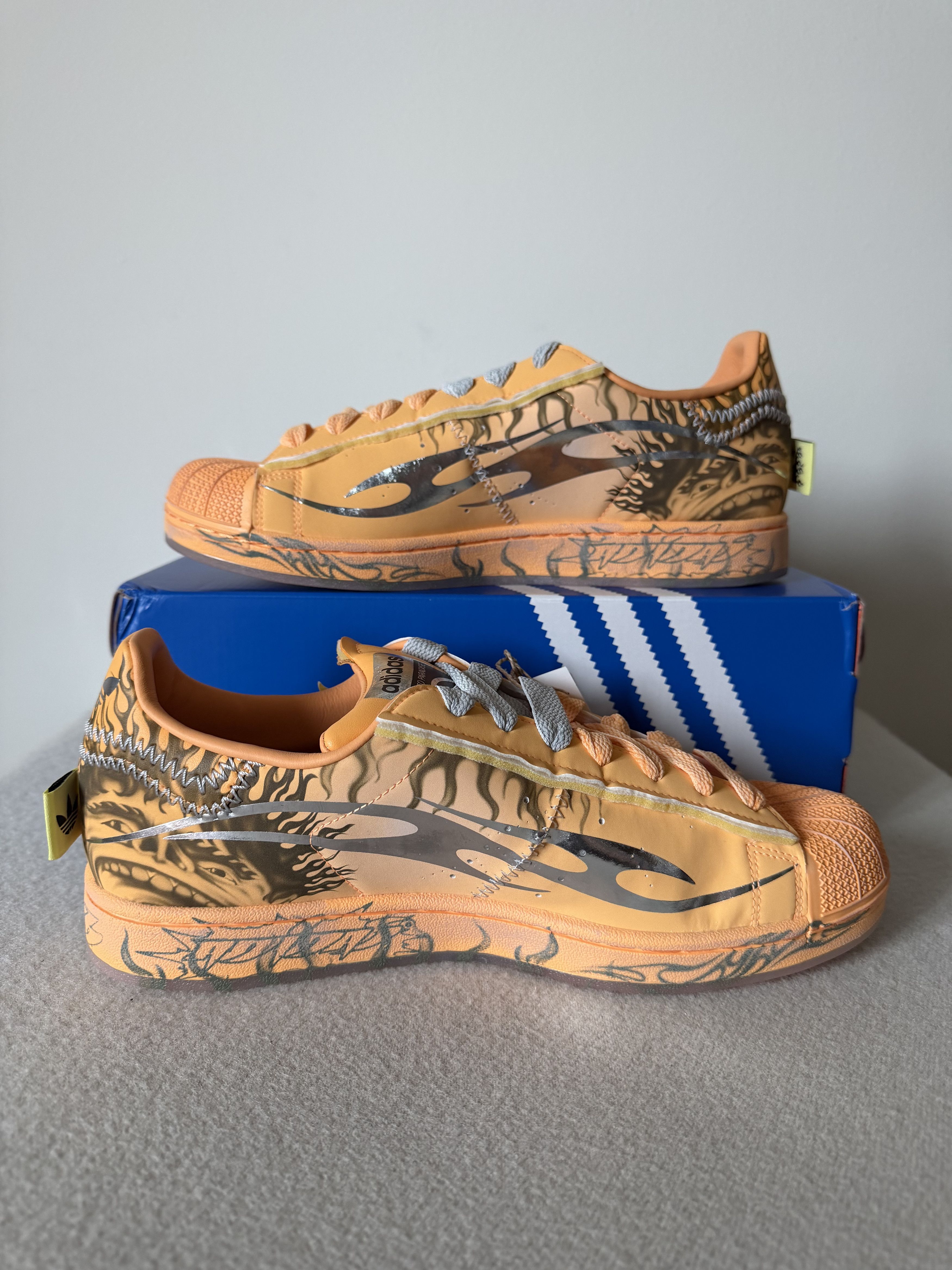 Adidas Hellstar Adidas Superstar in Hazy Orange Size US 11.5 / EU 44-45 - 3 Thumbnail