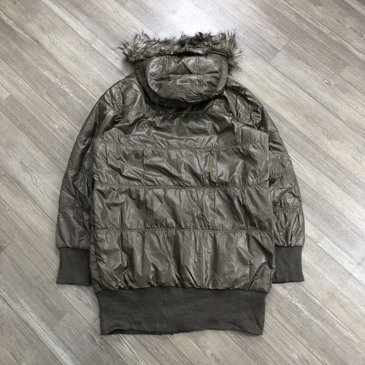 If Six Was Nine 2000s Uniqlo Fur Puffer Down Jacket Beauty Beast Goa Lgb Y2K Size US L / EU 52-54 / 3 - 12 Thumbnail