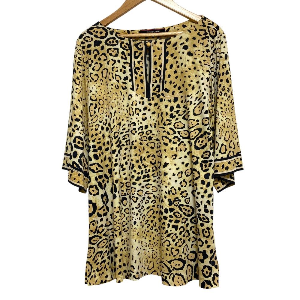 Other Leonard LEONARD Leopard Print Stretch Top Textile Tops DUTY FREE for USA Size ONE SIZE - 1 Thumbnail