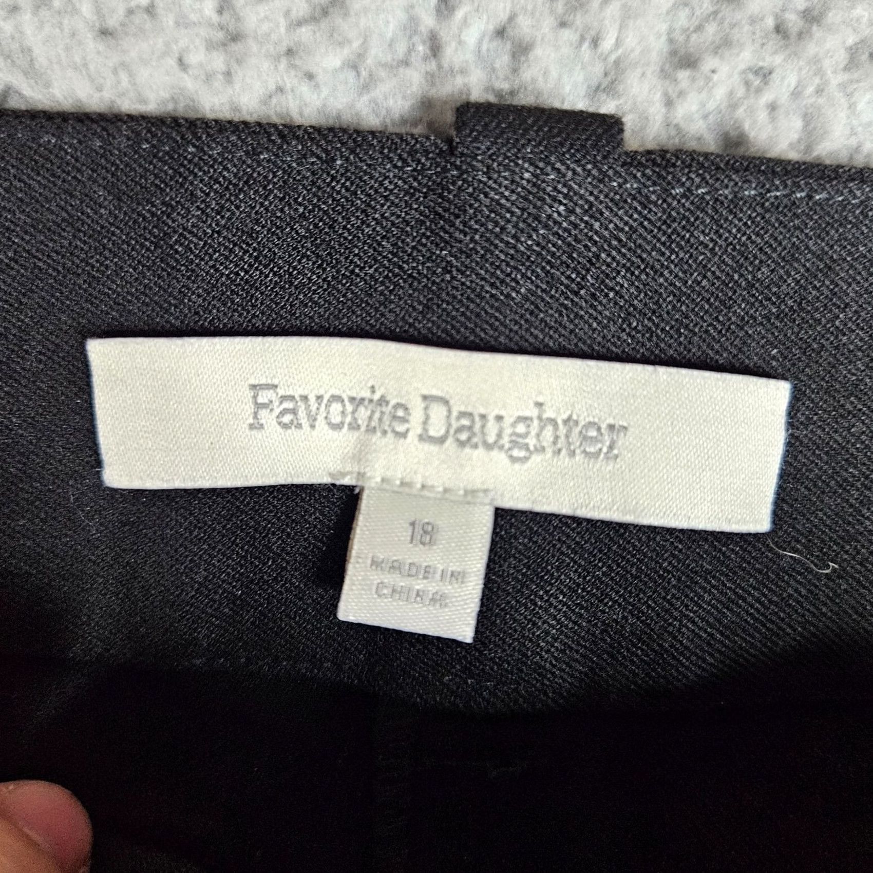 Vintage Favorite Daughter Pants Women’s High Rise Black Wide Leg Straight Size 18 Regular Inseam See Pictures For Measurements Size 40" / US 18 - 3 Thumbnail