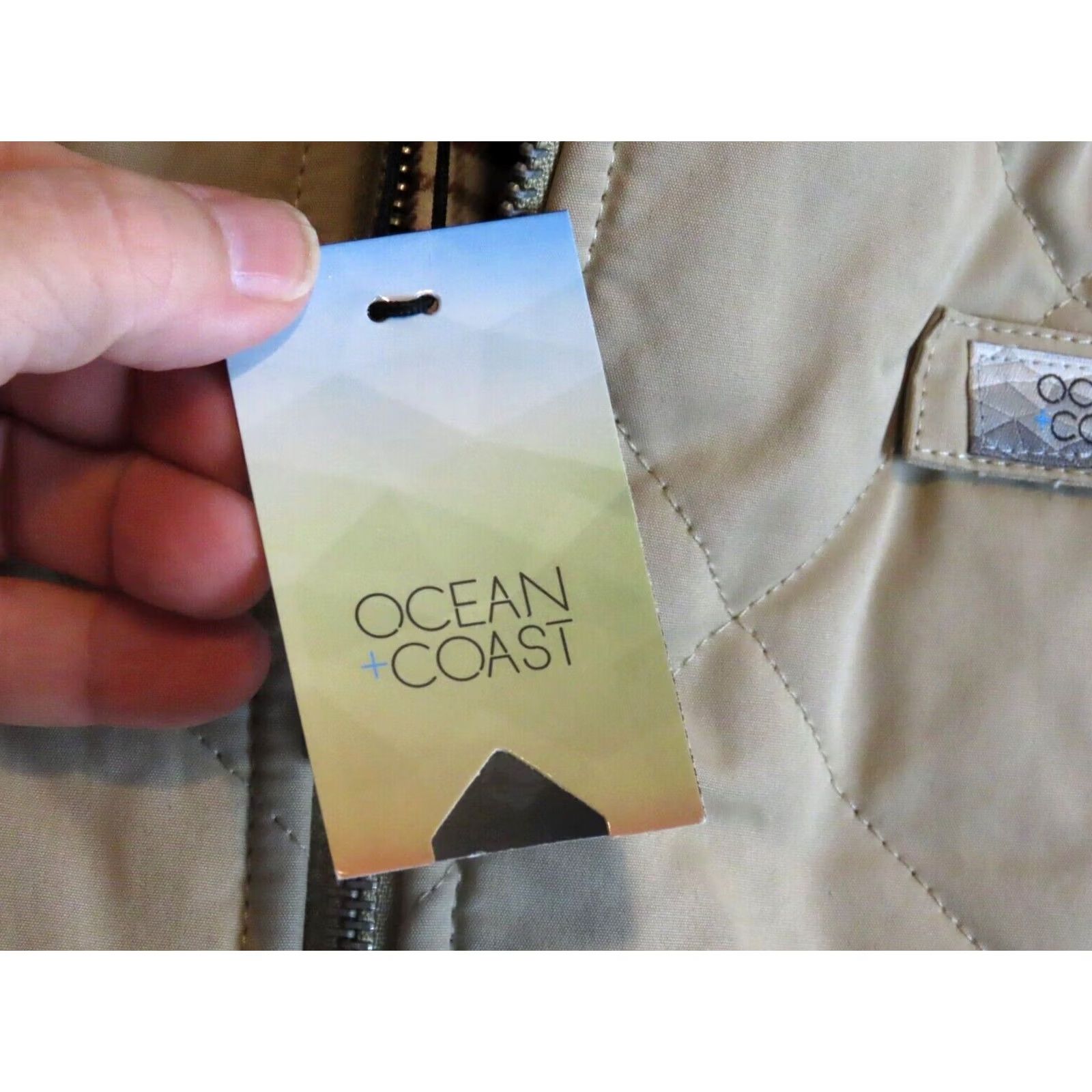 Vintage Ocean and Coast Vest M Lined Flannel NWT Ocean and Coast Rugged Tan Brown Puffer Medium Men Vest Lined Cotton Blend Big & Tall M Child? Size US M / EU 48-50 / 2 - 4 Thumbnail