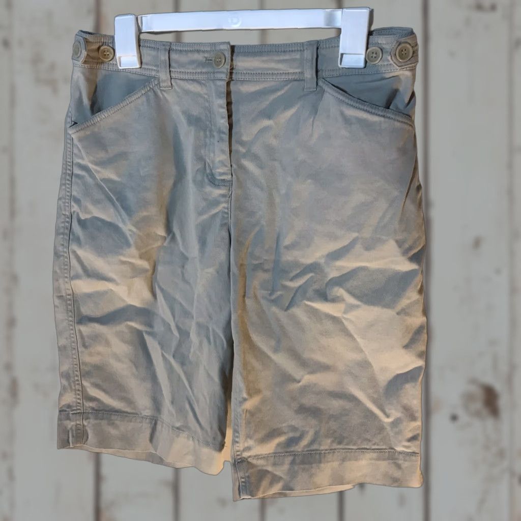Jones New York Jones New York Women's Bermuda Shorts Size 10 Beige Stretch Casual Workwear Summer Size 32" / US 10 / IT 46 - 1 Thumbnail
