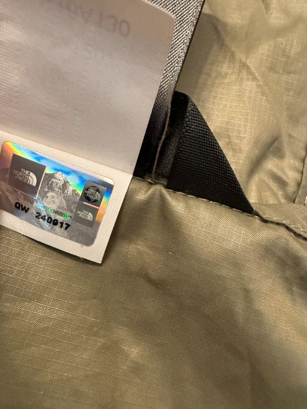 The North Face The North Face Windbreaker jacket M like new Size US M / EU 48-50 / 2 - 12 Thumbnail