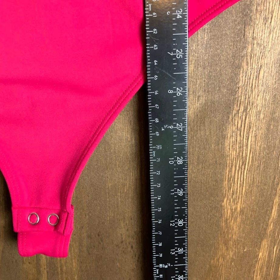 Express Express Womens Bodysuit Pink Body Contour Crew Neck Open Back Stretch XL Crew Neck Open Back Body Contour XXL? Size XL / US 12-14 / IT 48-50 - 7 Thumbnail