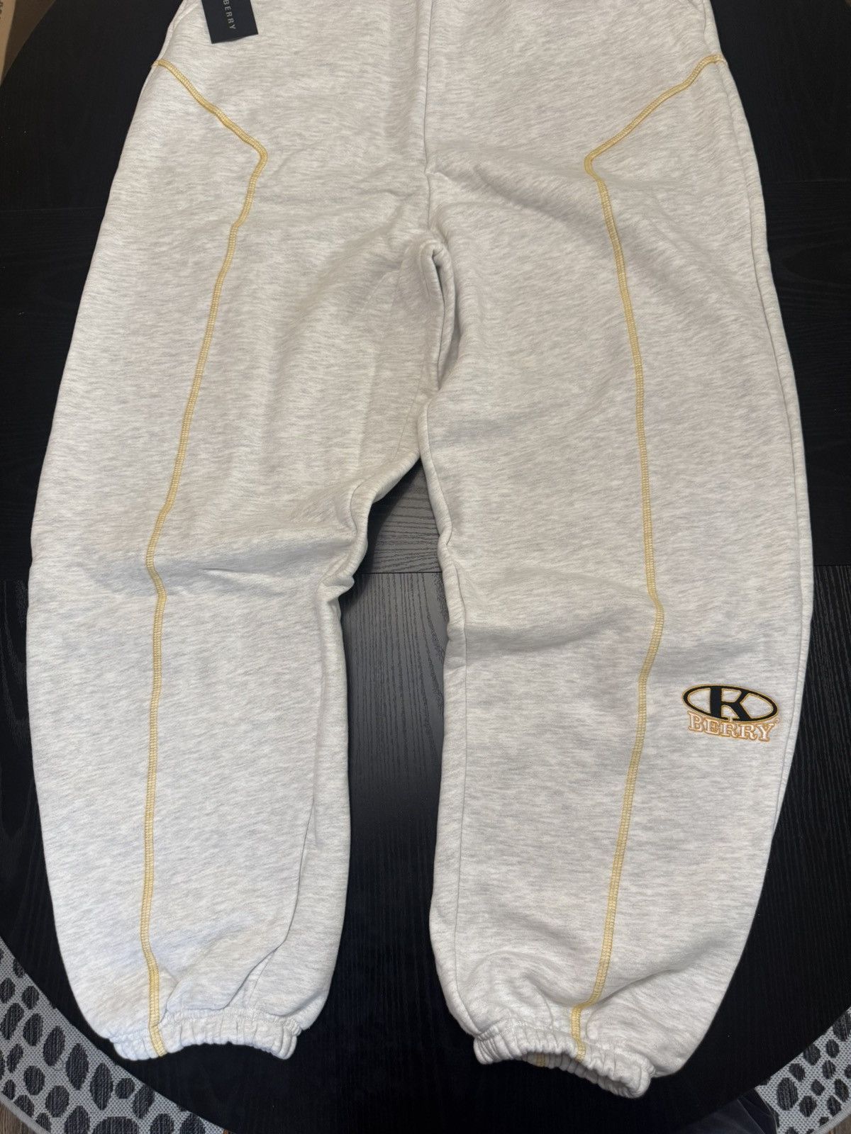 The GV Gallery The Gv Gallery Serger Sweats Size US 32 / EU 48 - 3 Thumbnail