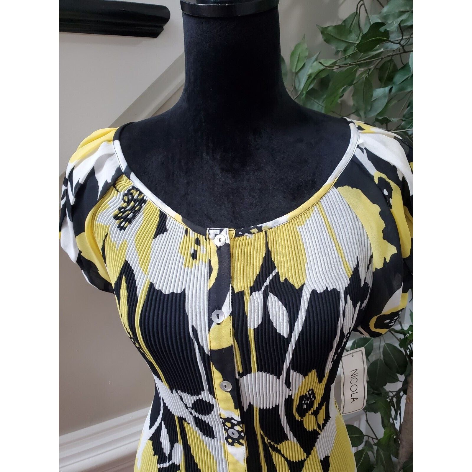 Other Nicola 100% Polyester Round Neck Short Sleeve Top Blouse L Size L / US 10 / IT 46 - 4 Thumbnail