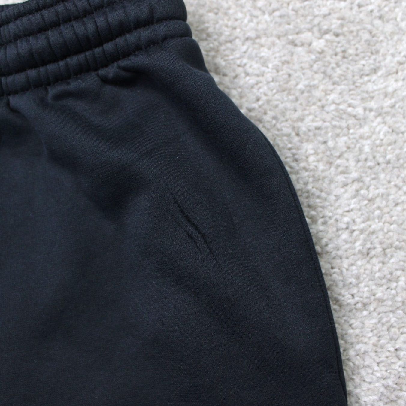 Under Armour Under Armour Pants Mens XL Black UA Loose Fit Drawstring Sweatpants Joggers Size US 36 / EU 52 - 6 Thumbnail