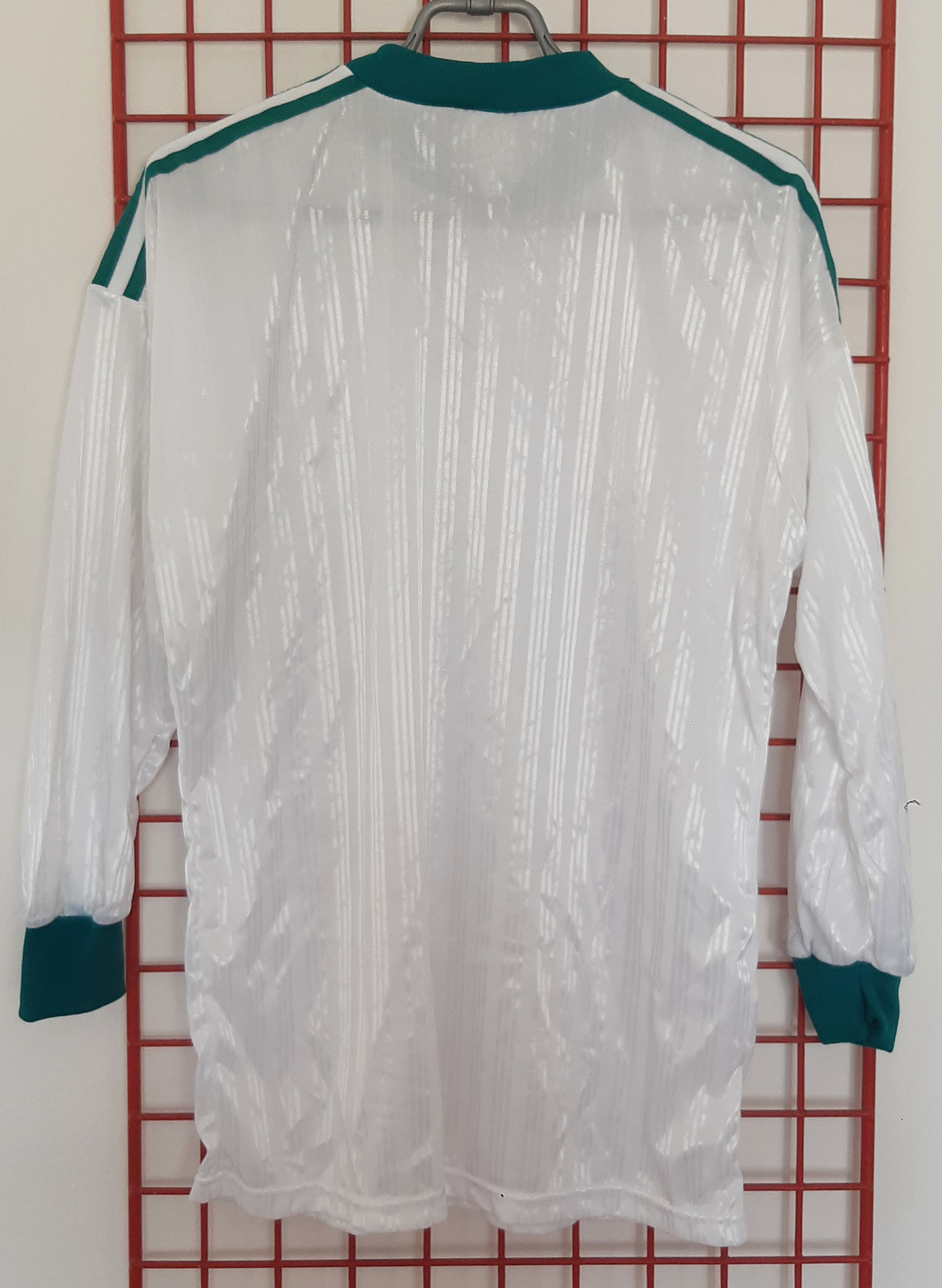 Adidas Vintage 90s ADIDAS Soccer Jersey made in England size S NWT Size US S / EU 44-46 / 1 - 2 Thumbnail