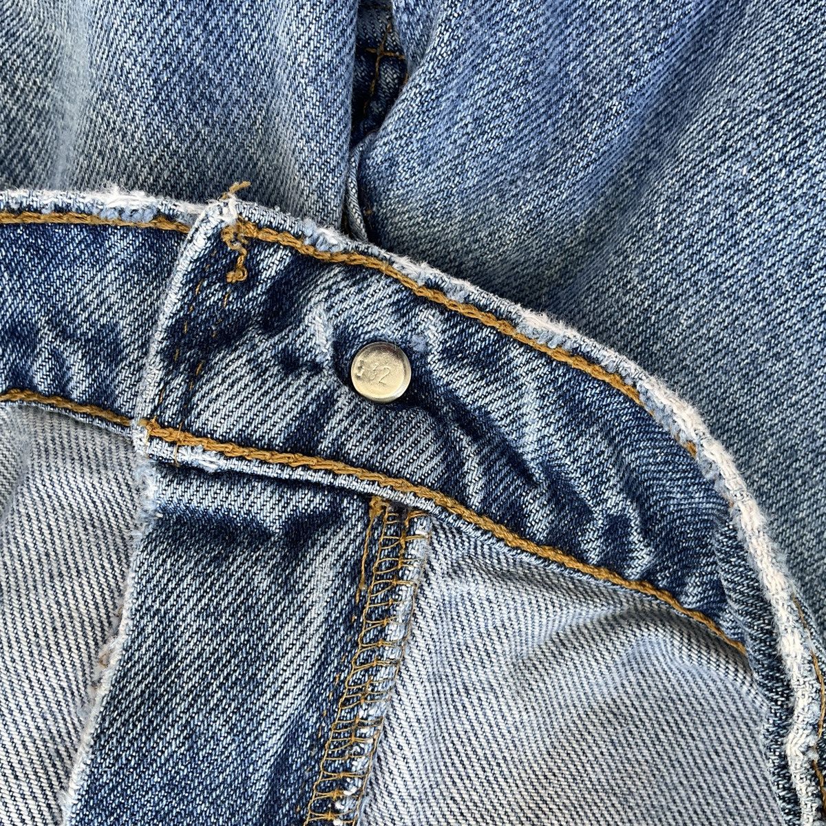 Levi's Vintage Distressed 90s Levi’s 522 Made In USA Denim Pants Size 38" / US 16 / IT 52 - 9 Thumbnail