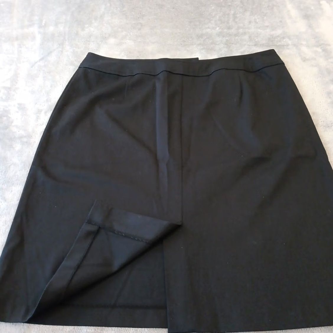 Pendleton Pendleton Skirt Knee Length Black Cotton Blend Size 16P 10 Regular Slit Pencil Women Vintage No N/A Size 32" / US 10 / IT 46 - 5 Thumbnail