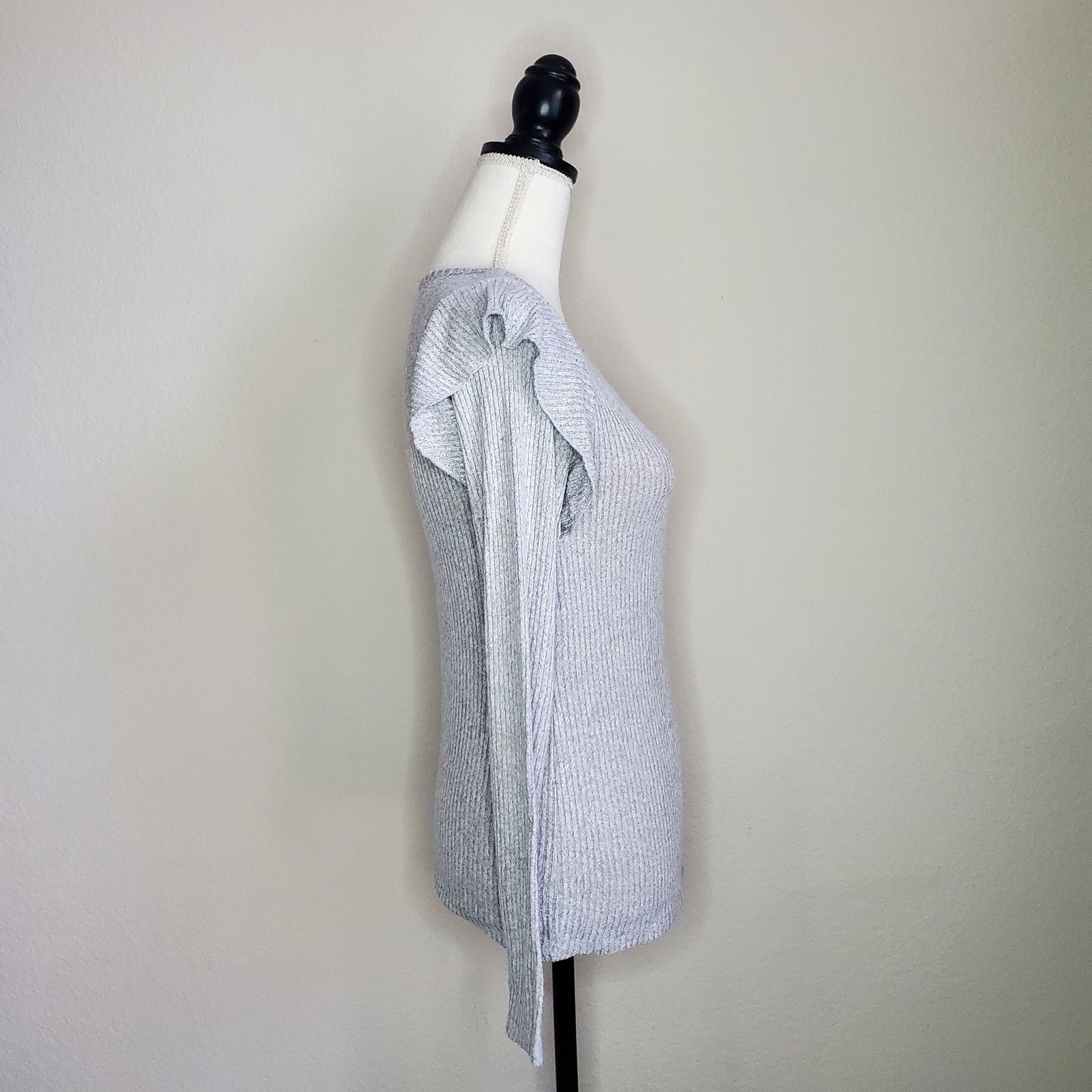 Lucky Brand Lucky Gray Ruffled Long Sleeve Top Medium Size M / US 6-8 / IT 42-44 - 2 Thumbnail