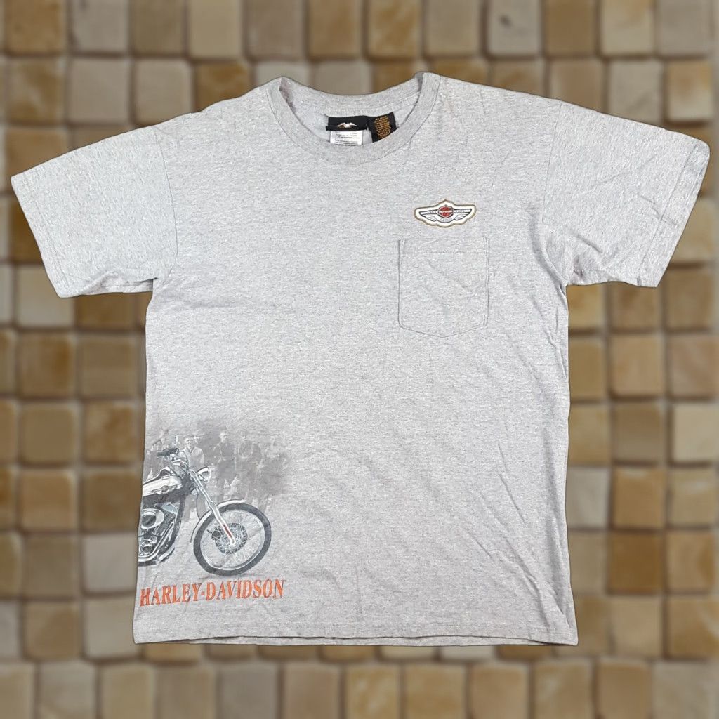 Harley Davidson VINTAGE Harley-Davidson Mens T-Shirt Motorcycle Wrap Around Pocket Biker 2000s Grunge 90s Gray Size M Size US M / EU 48-50 / 2 - 1 Thumbnail