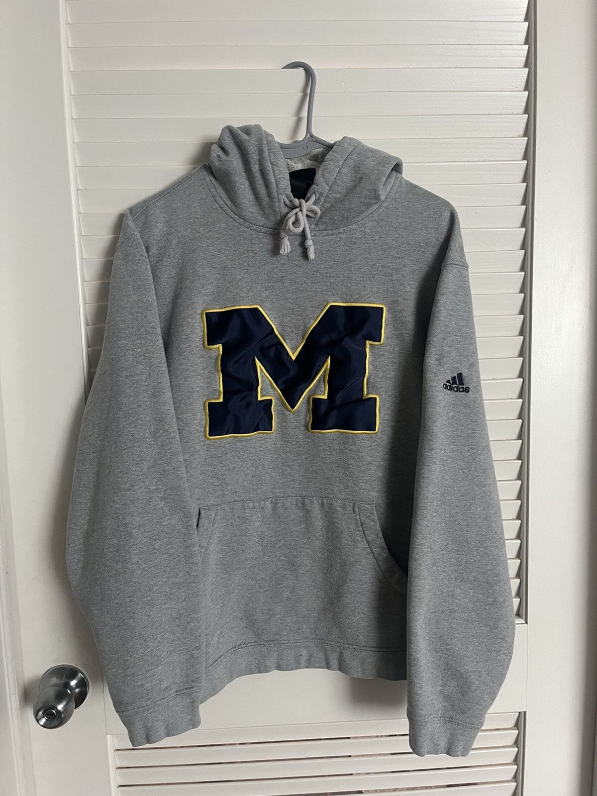 Nike Vintage Michigan Embroidered Adidas Hoodie Size US L / EU 52-54 / 3 - 1 Thumbnail