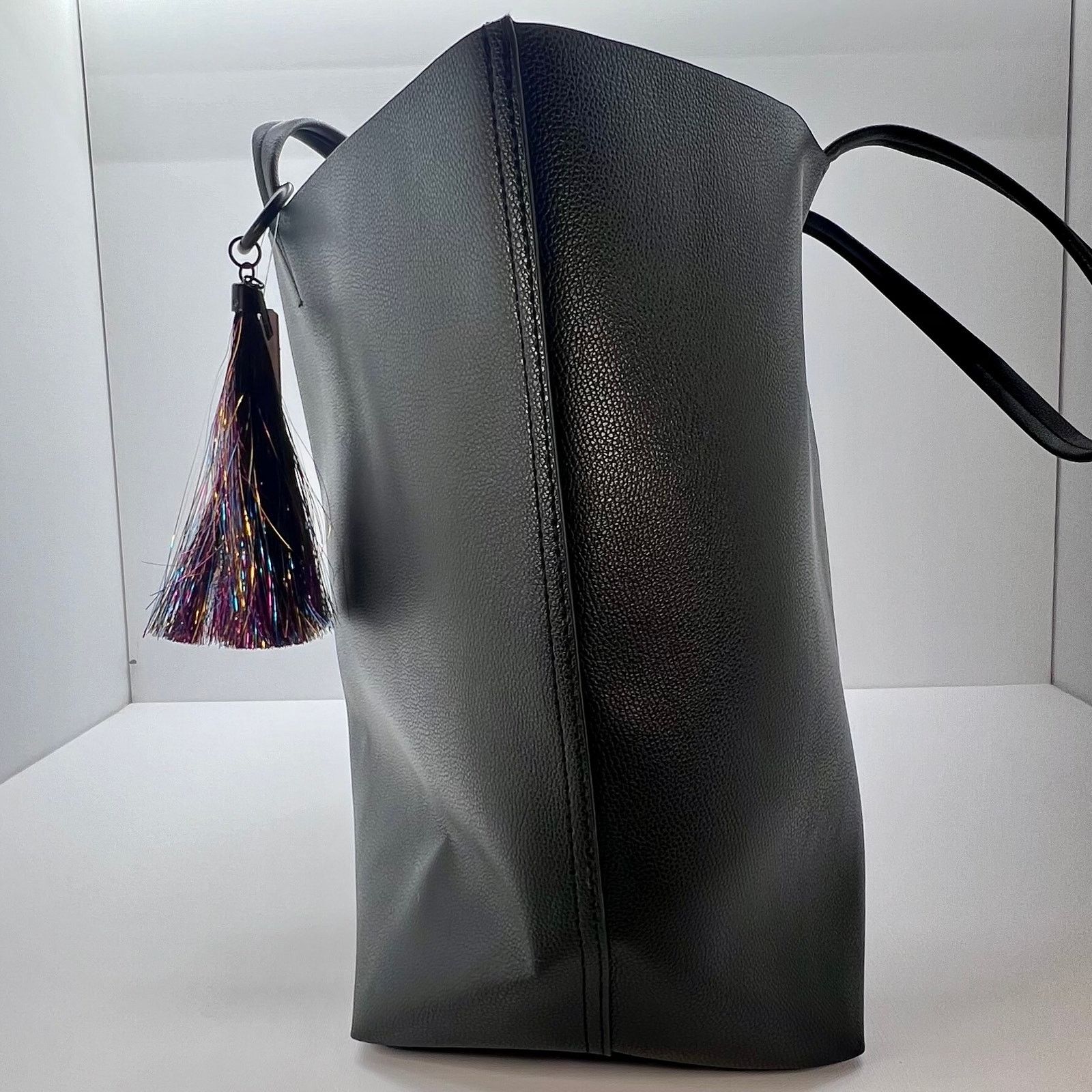 Victoria's Secret Victoria’s Secret Black Tote Handbag Purse ($100 MSRP) NWT Size ONE SIZE - 3 Thumbnail