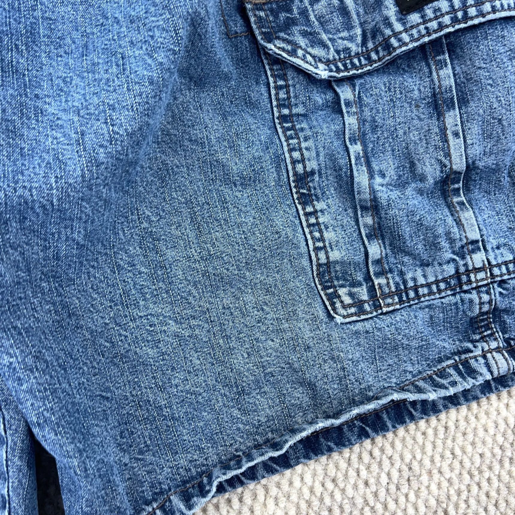 Wrangler VINTAGE Wrangler Shorts Men 38 Cargo Jorts Baggy Y2K 00s Skater Cyber Work Wear Denim Blue 5-Pocket Mens Size US 38 / EU 54 - 4 Thumbnail