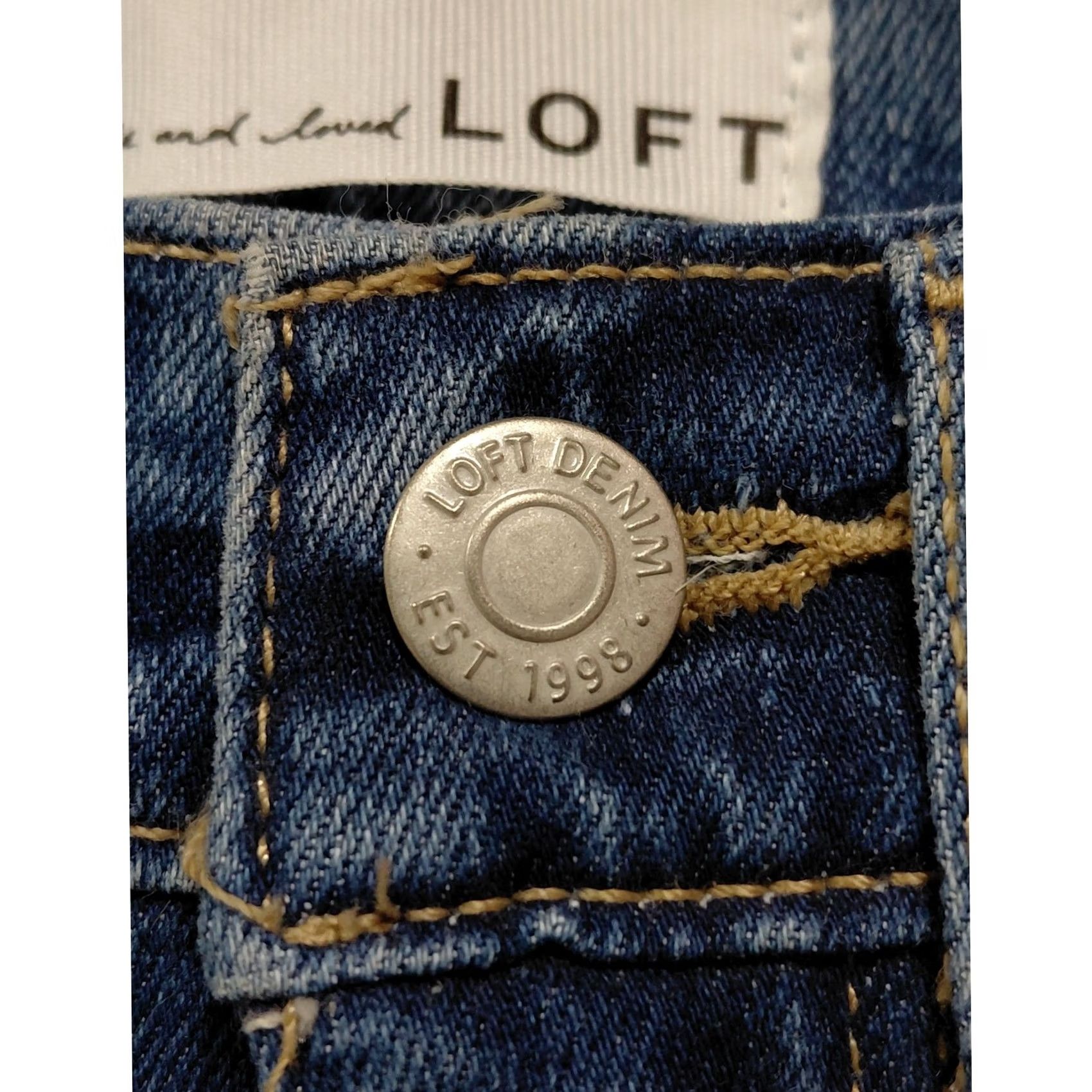 Loft LOFT Jeans Blue Solid Denim Women Size 24 Kick Crop High Rise Size 42" / US 20 - 3 Thumbnail