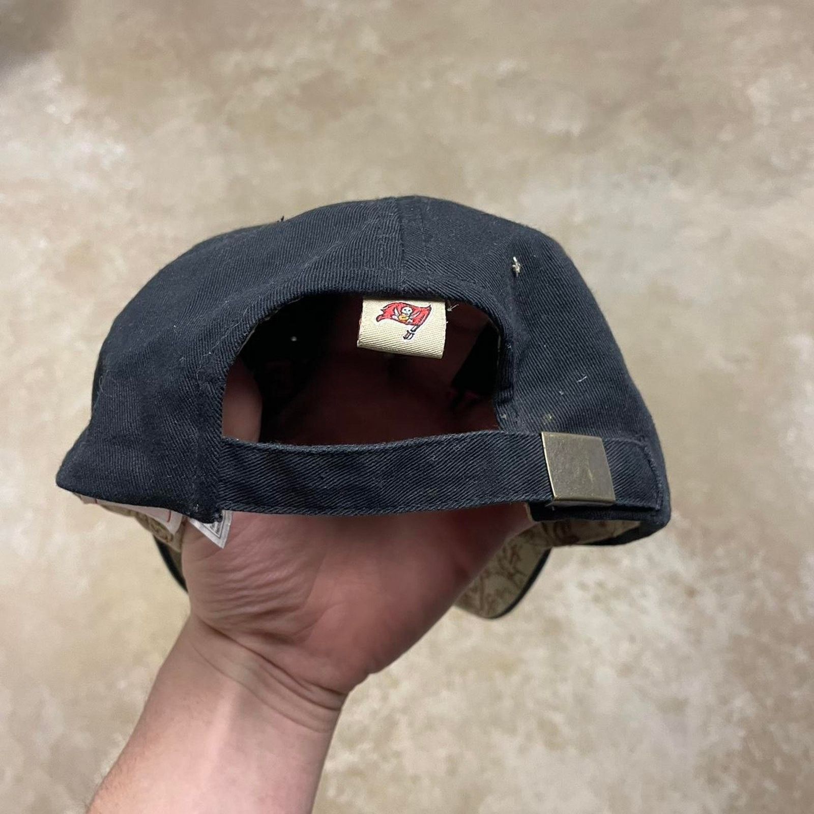 NFL NFL Tampa Bay Buccaneers black baseball cap Size ONE SIZE - 3 Thumbnail
