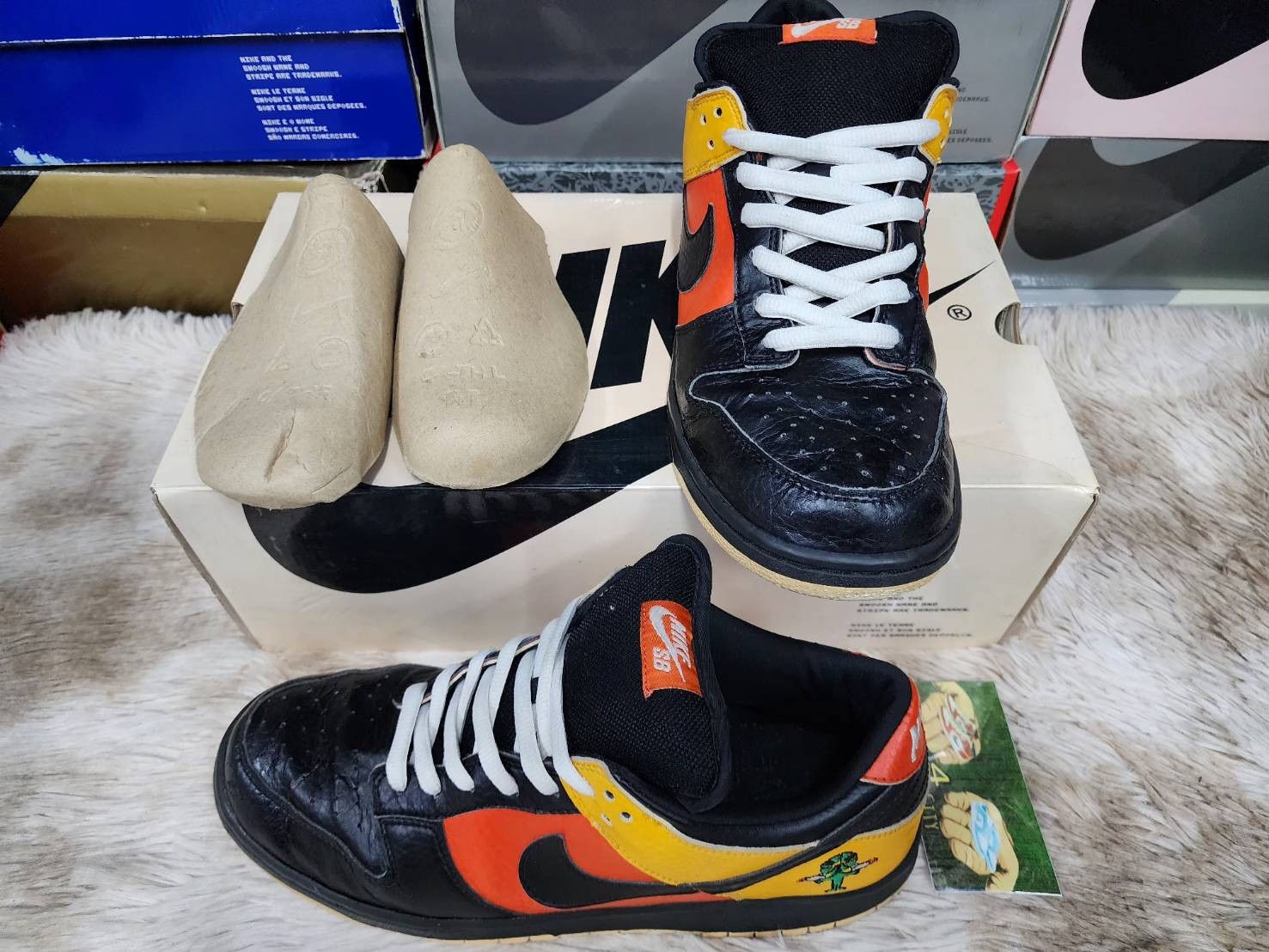 Nike Nike Sb Dunk Low Raygun OG 2005 Size US 11 / EU 44 - 16 Thumbnail