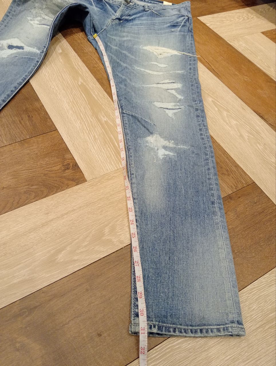 GOSTAR DE FUGA GOSTAR DE FUGA JAPAN STRETCH DISTRESSED JEANS Size US 35 - 13 Thumbnail
