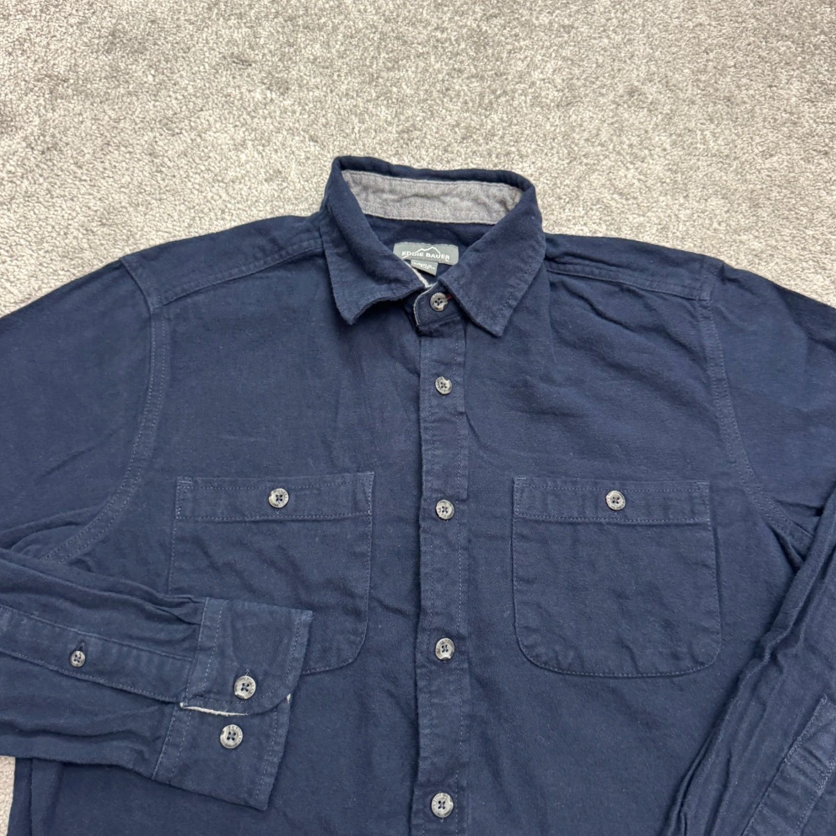 Eddie Bauer Eddie Bauer Button-Up Flannel Shirt Mens Small Navy Blue Cotton Heavyweight Casual Outdoor Classic Size US S / EU 44-46 / 1 - 3 Thumbnail