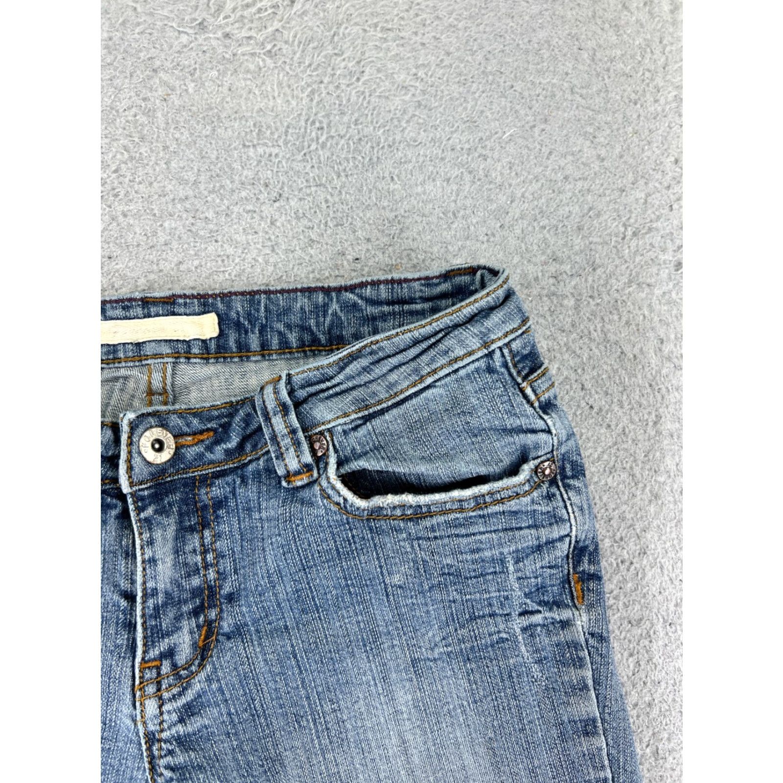 Forever 21 FOREVER 21 Shorts Womens 26 Blue Denim Jean Cutoff Low Rise Cotton Blend 26x6 Casual Beach Size 26" / US 2 / IT 38 - 5 Thumbnail