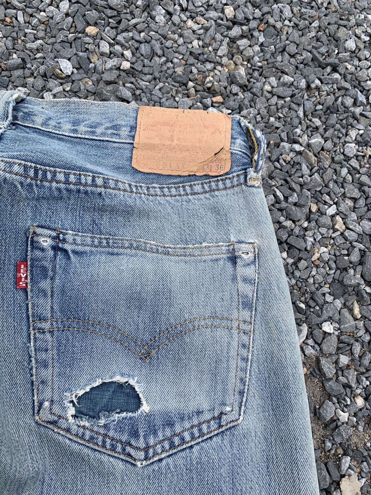Kapital VINTAGE LEVIS 501XX BIG E SELVEDGE DAMAGE DISTRESSED DENIM Size US 30 / EU 46 - 16 Thumbnail