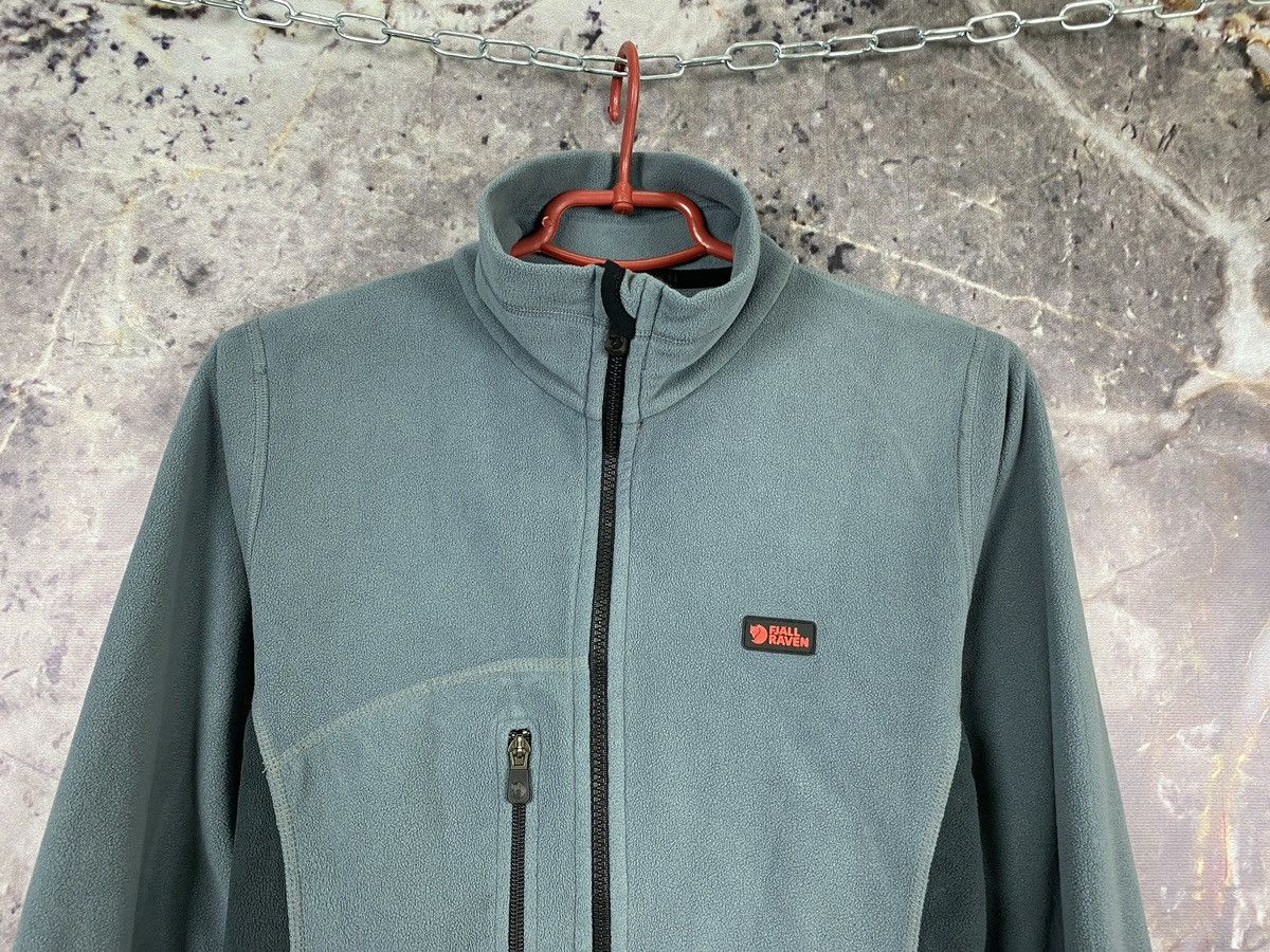 Fjallraven Women’s Fjallraven Fleece Jacket Outdoor Size Medium Size M / US 6-8 / IT 42-44 - 2 Thumbnail