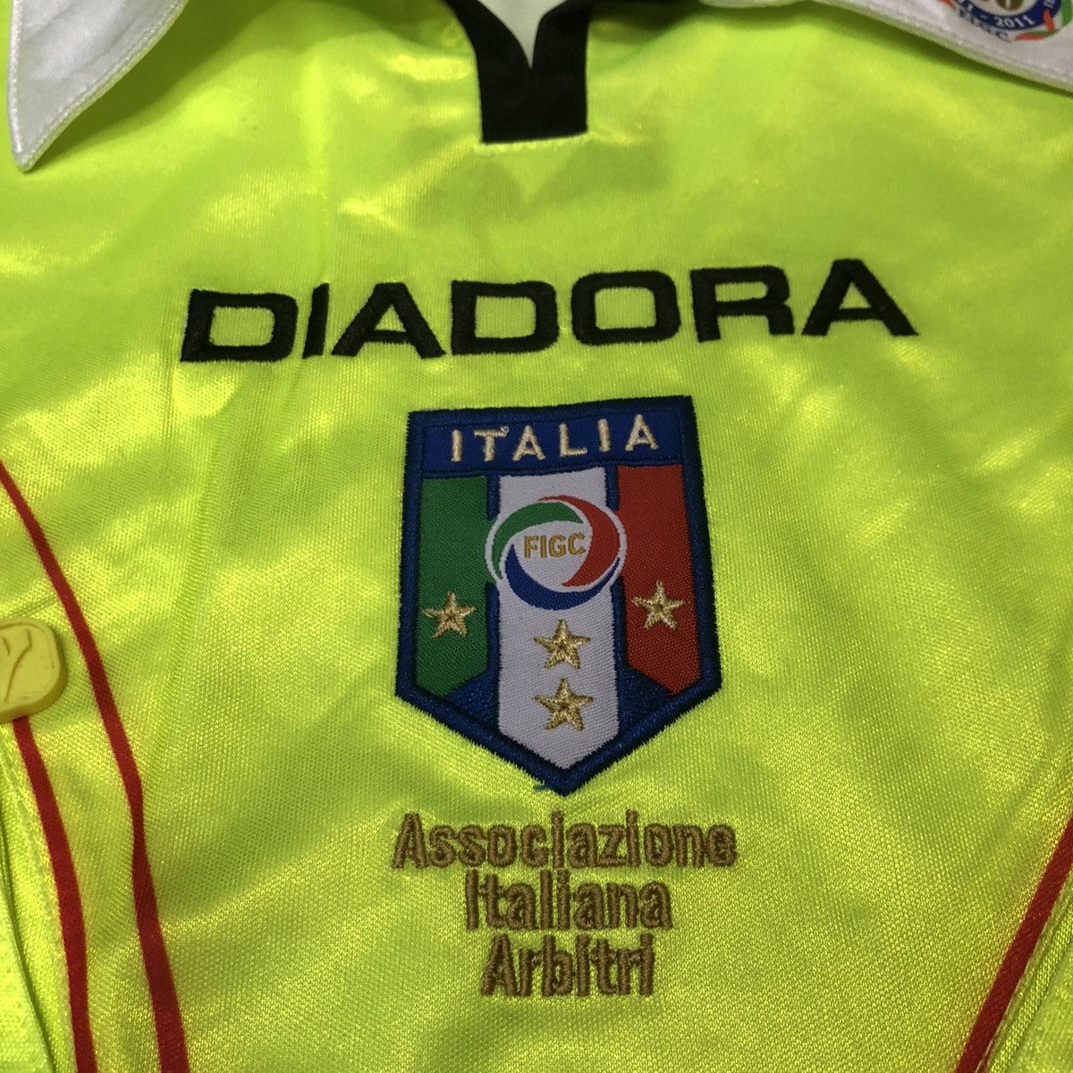 Diadora Italy Serie A 2011 referee jersey Size US M / EU 48-50 / 2 - 5 Thumbnail