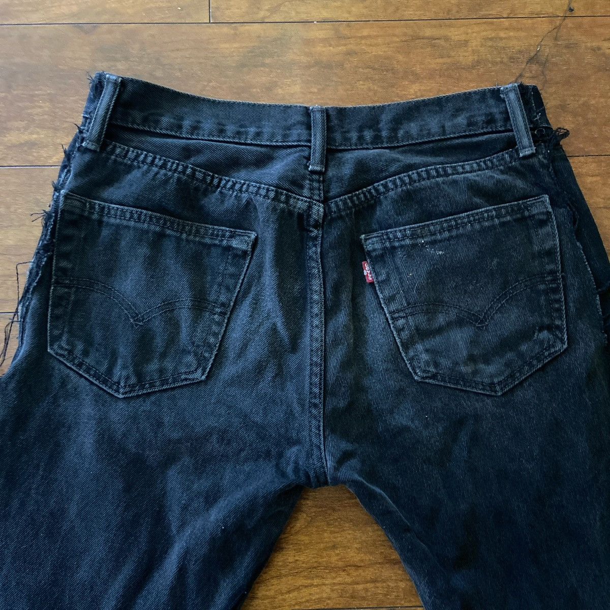 Levi's × Vintage UPCYCLED CUT UP ONE OF ONE JEANS SIMILAR TO BALENCIAGA DENIM Size US 31 - 5 Thumbnail