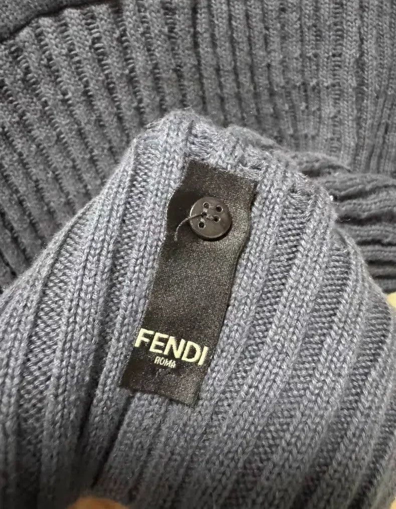 Fendi Fendi Cashmere blended knit short-sleeve Size US M / EU 48-50 / 2 - 4 Thumbnail