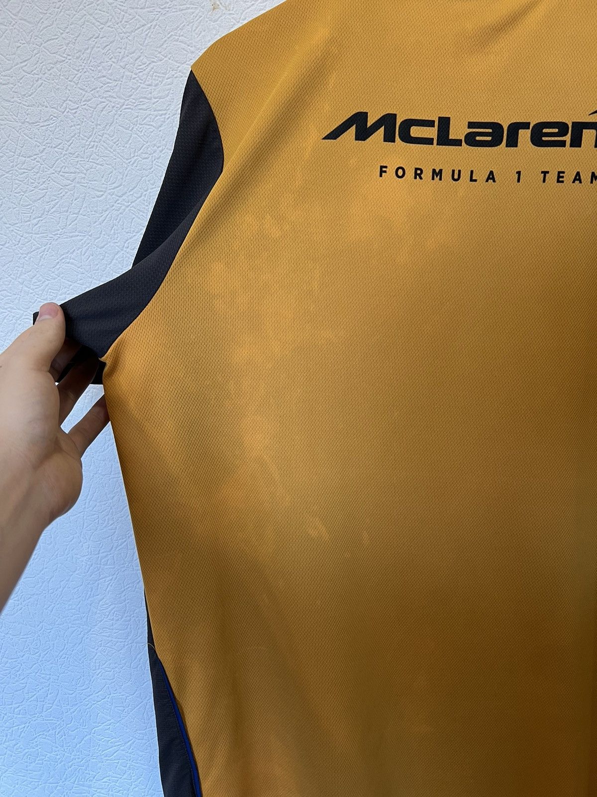 Malcolm McLaren Castore Mclaren Grey Racing T shirt Tee F-1 Size US L / EU 52-54 / 3 - 8 Thumbnail