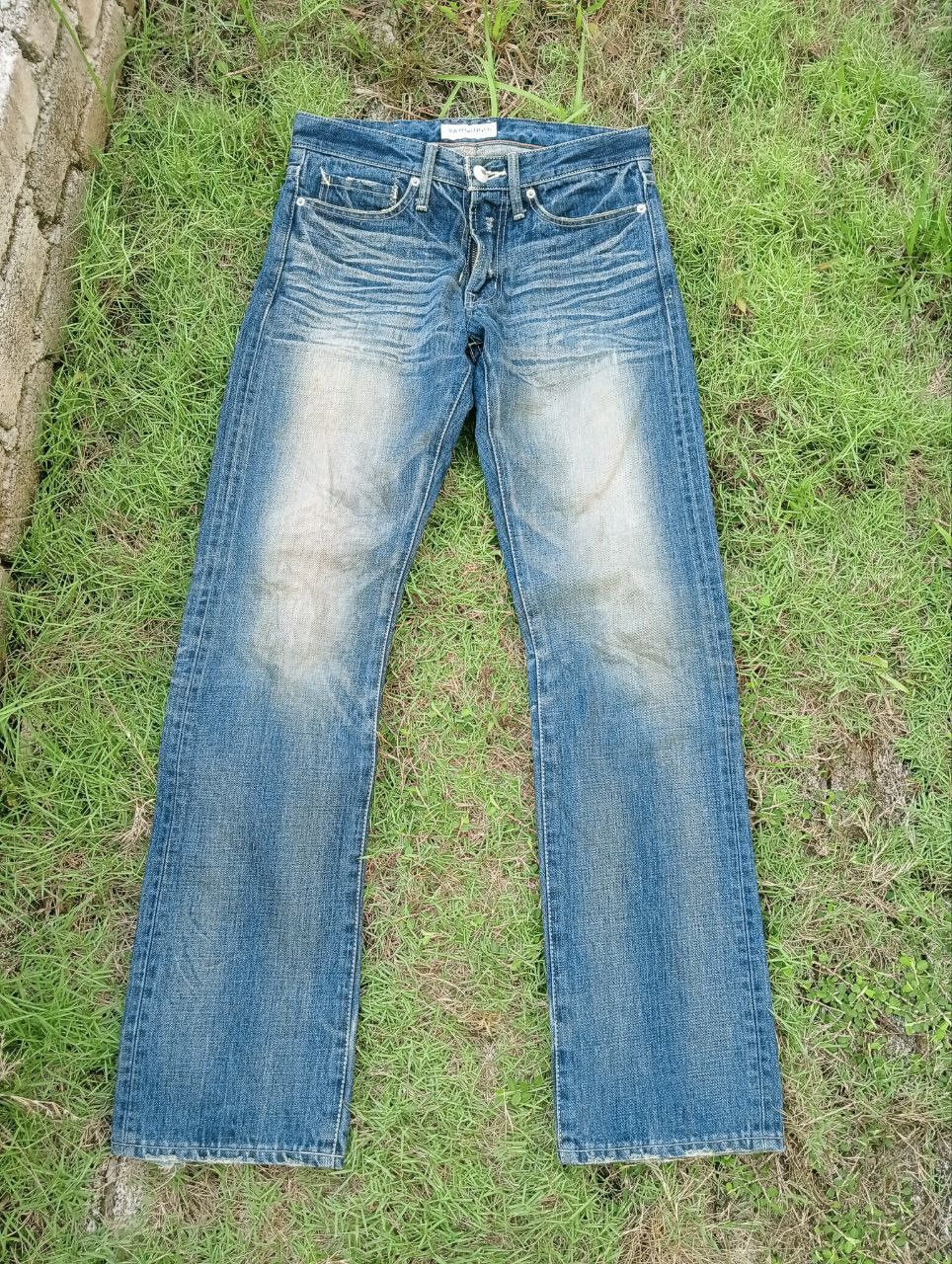 Vanquish JAPANESE VANQUISH DISTRESSED LOOK JEANS Size US 31 - 1 Thumbnail