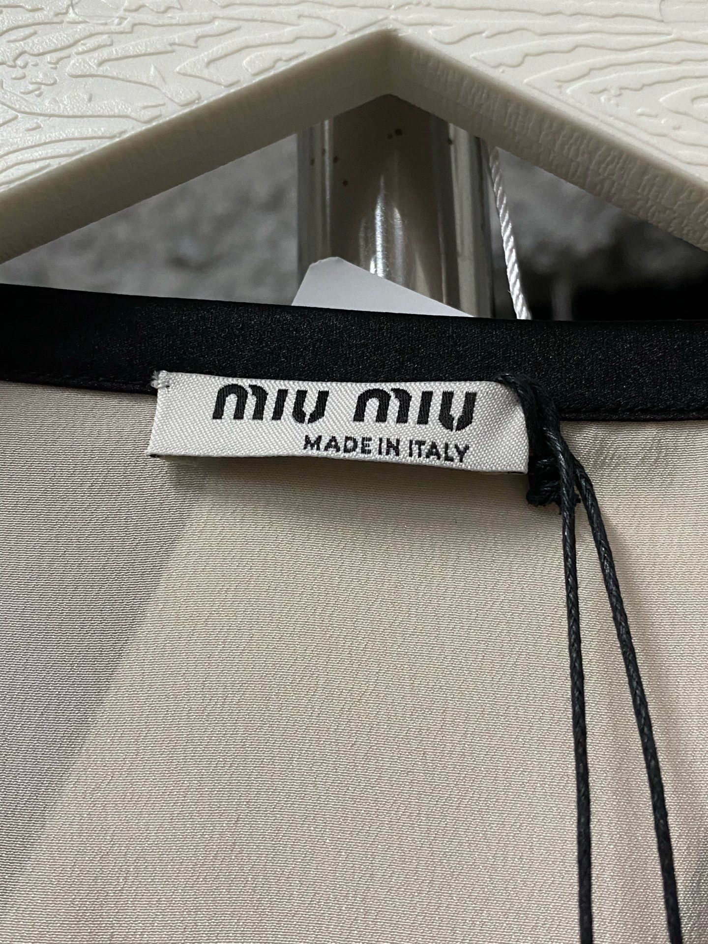 Miu Miu MIU MIU Women's Shirt 40 New Size M / US 6-8 / IT 42-44 - 5 Thumbnail