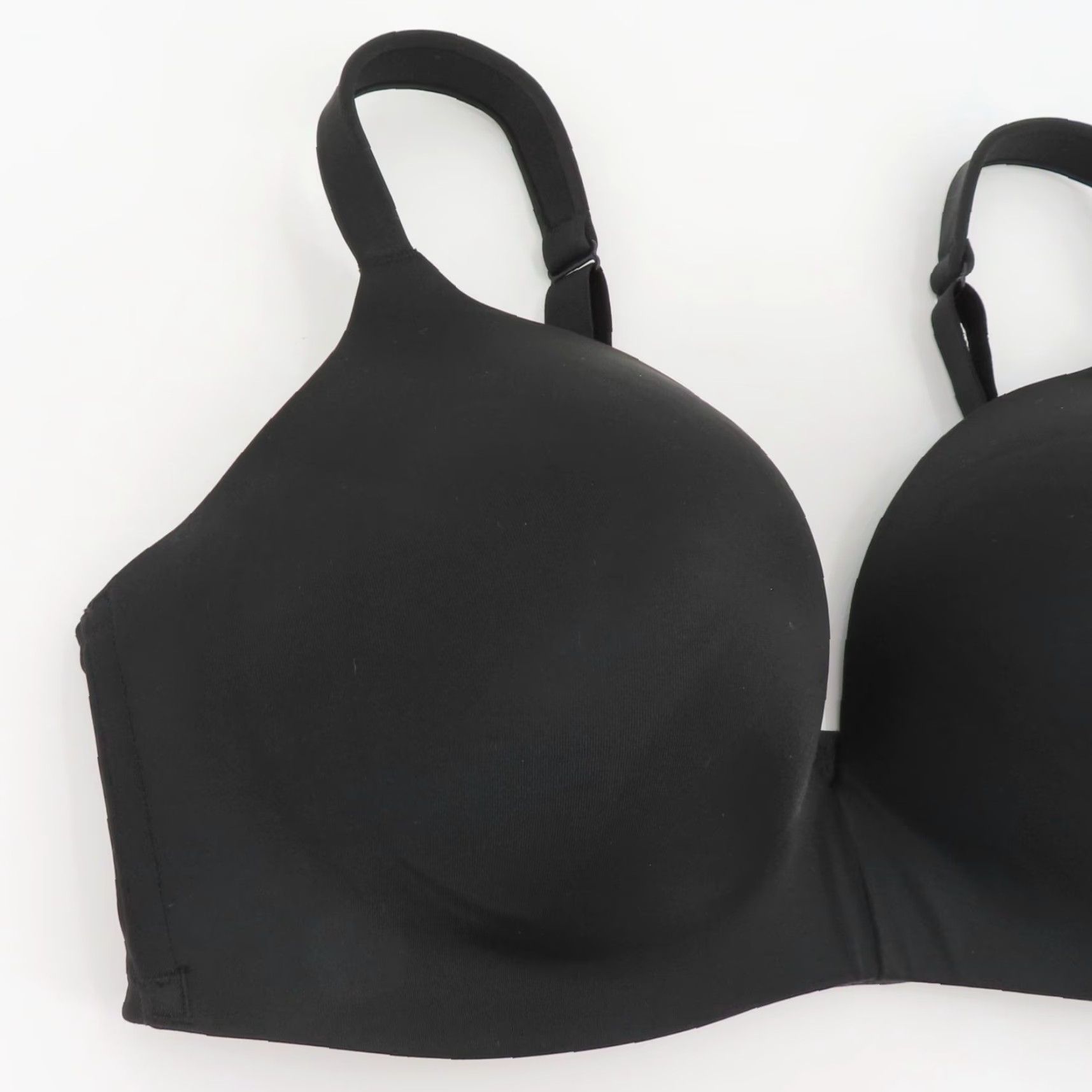 Vintage Cacique Bra Solid Black 38DDD Simply Wire Free Plunge Padded Wireless Plus Womens Shirt? Size ONE SIZE - 2 Thumbnail