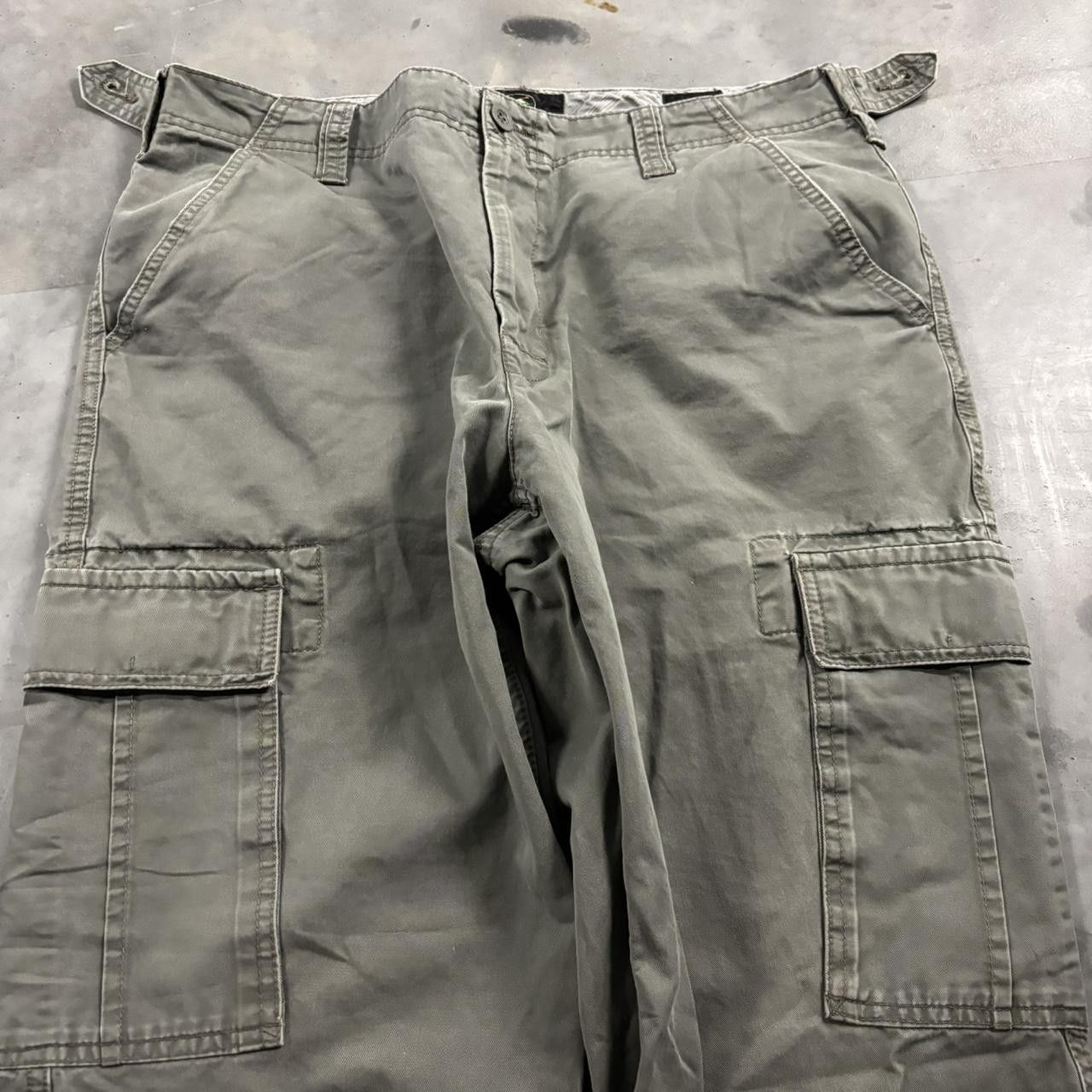 Vintage Crazy Vintage Y2K/2000s Grey Streetwear Skater Cargo Pants! 34x32 Size US 34 / EU 50 - 5 Thumbnail