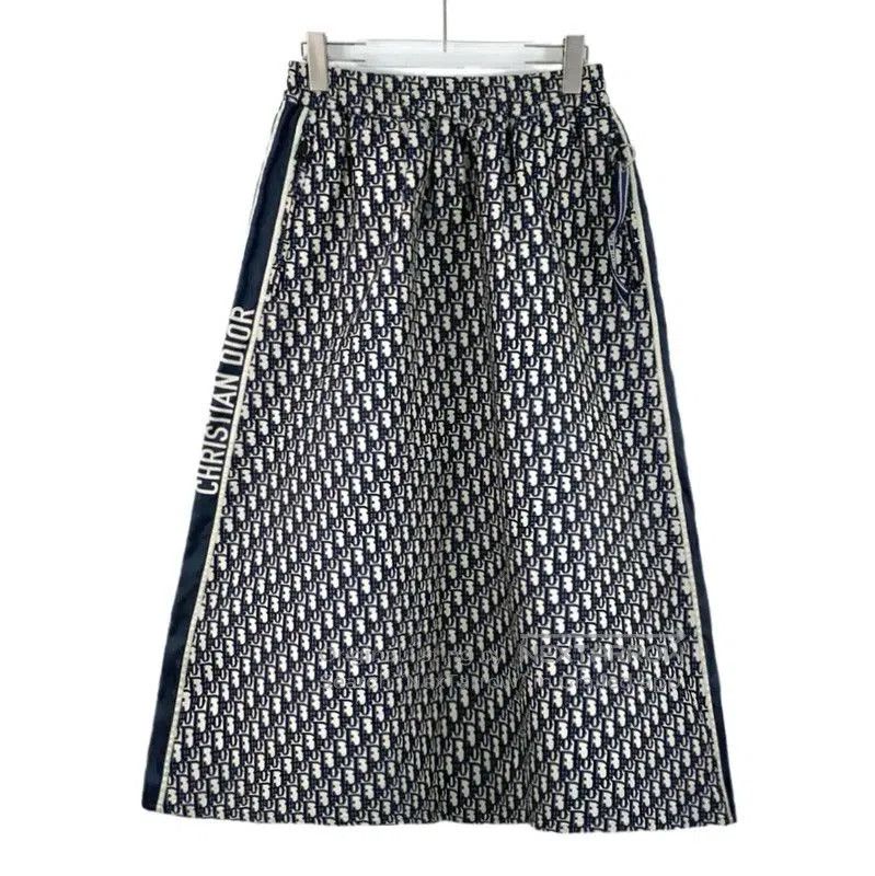 Dior Dior Color Block Polyester Women's Skirt . Size 22" - 1 Thumbnail