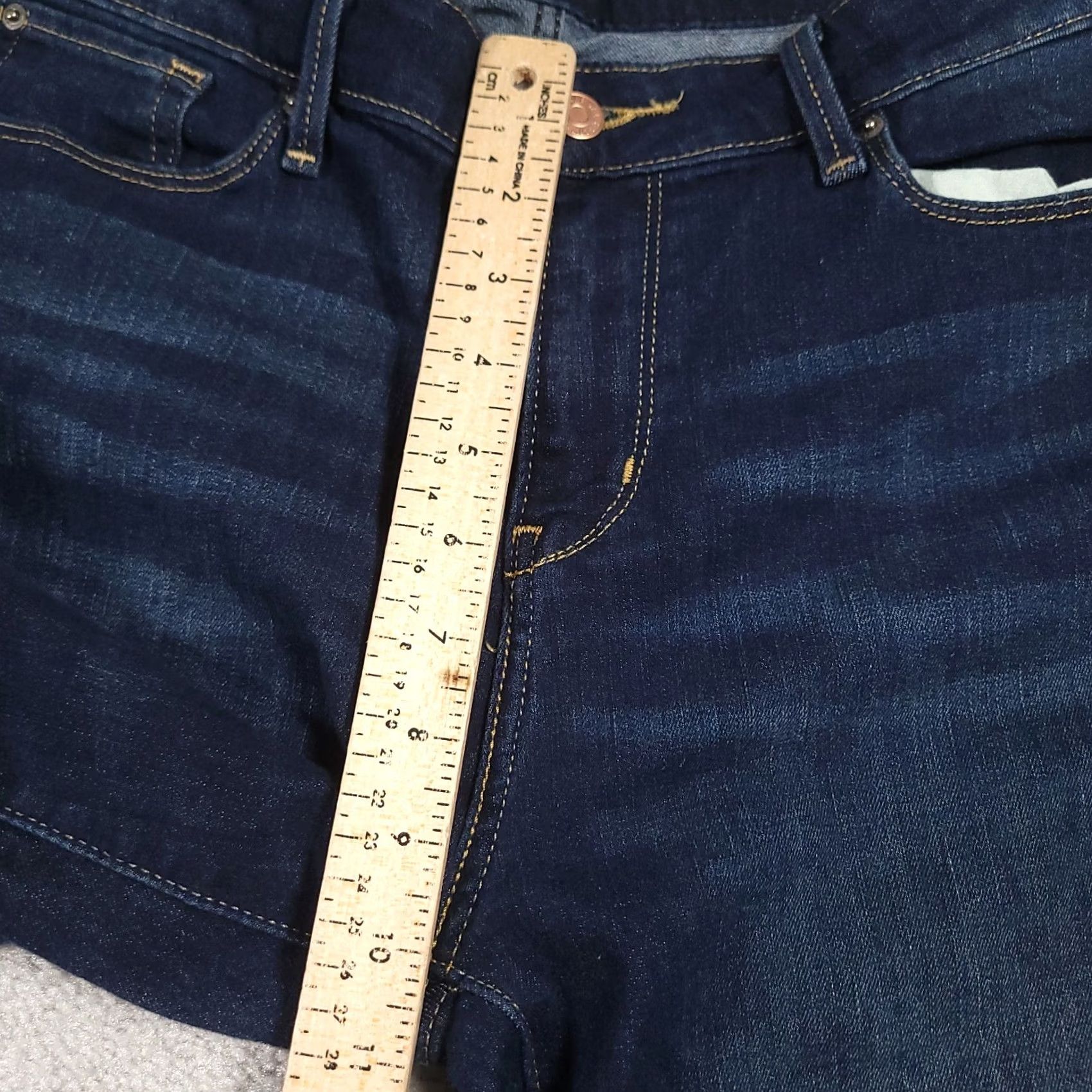 Vintage VINTAGE? No. Signature by Levi Strauss & Co. Womens Jeans Blue Size 32x32 Mid Rise Slim Fit Denim Size 24" / US 00 / IT 34 - 7 Thumbnail