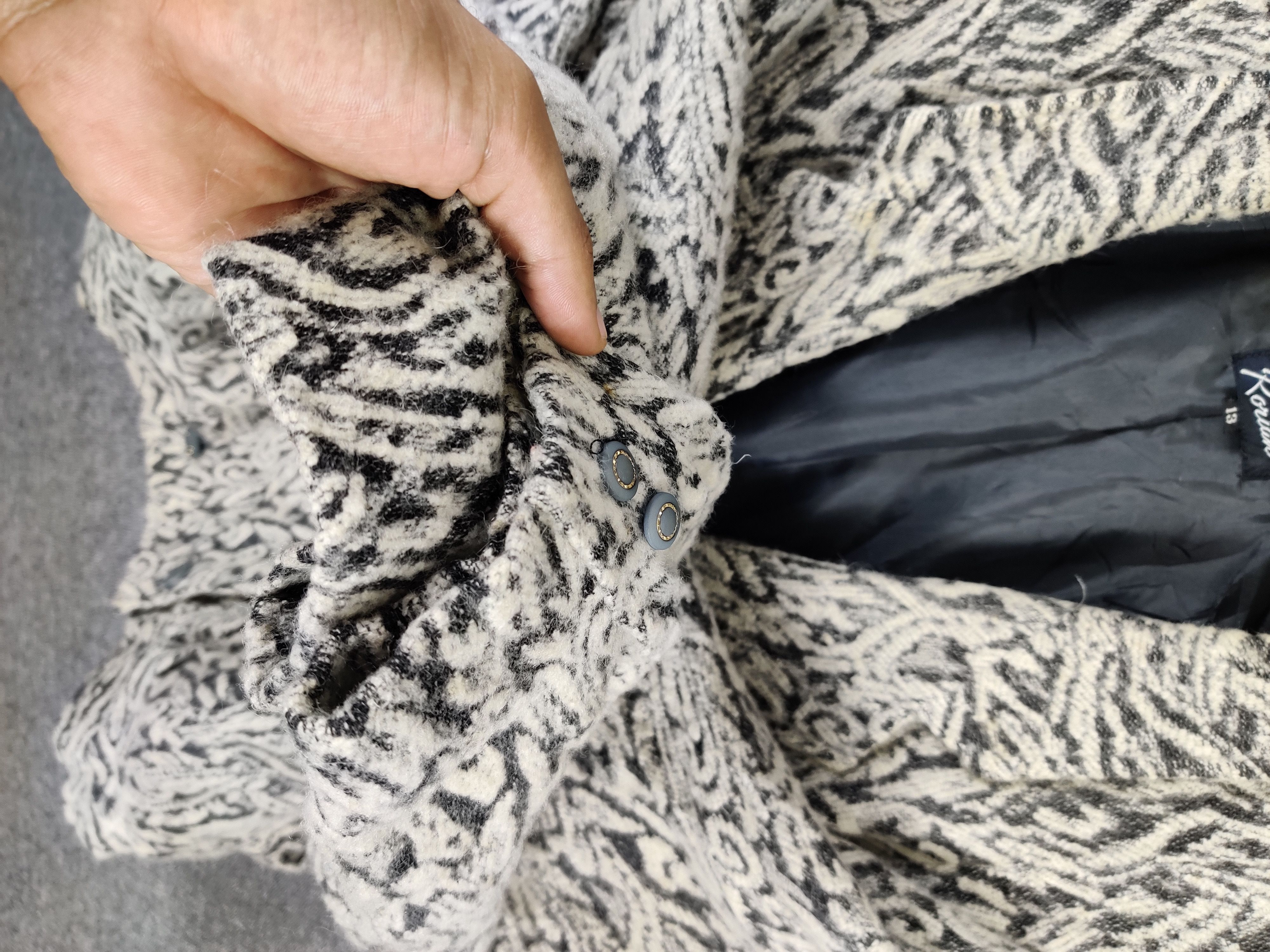Japanese Brand Rorian Cardigan Jacket Nice Design Size US M / EU 48-50 / 2 - 7 Thumbnail