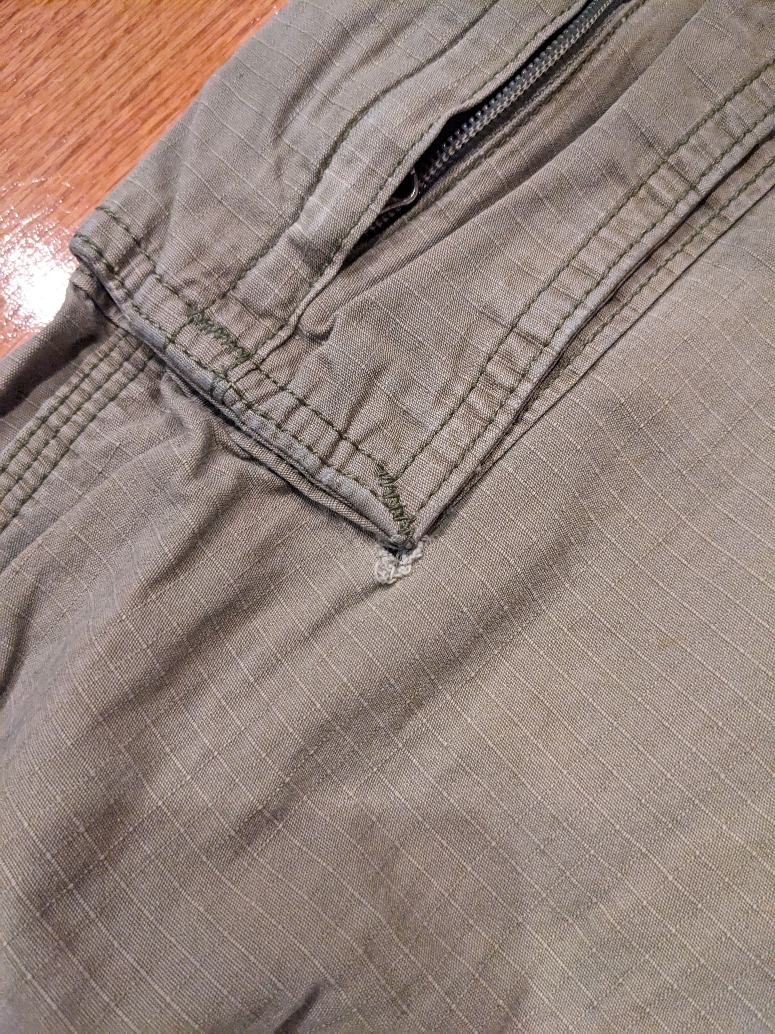 Carhartt × Vintage Vintage Carhartt Force 101148–391 36 x 32 Cargo Pants Size US 36 / EU 52 - 8 Thumbnail