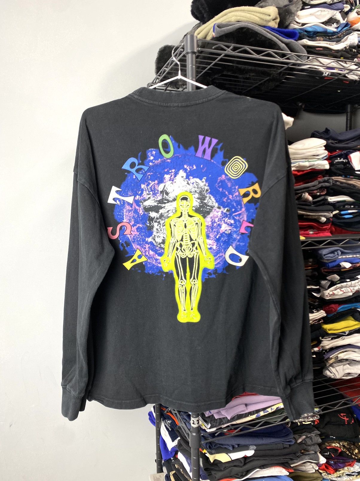Band Tees Travis Scott Astroworld Tour Official Longsleeve Hip Hop Size US M / EU 48-50 / 2 - 1 Thumbnail