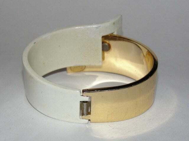 Lanvin Lanvin Two Tone Gold White Runway Bracelet Size ONE SIZE - 4 Thumbnail