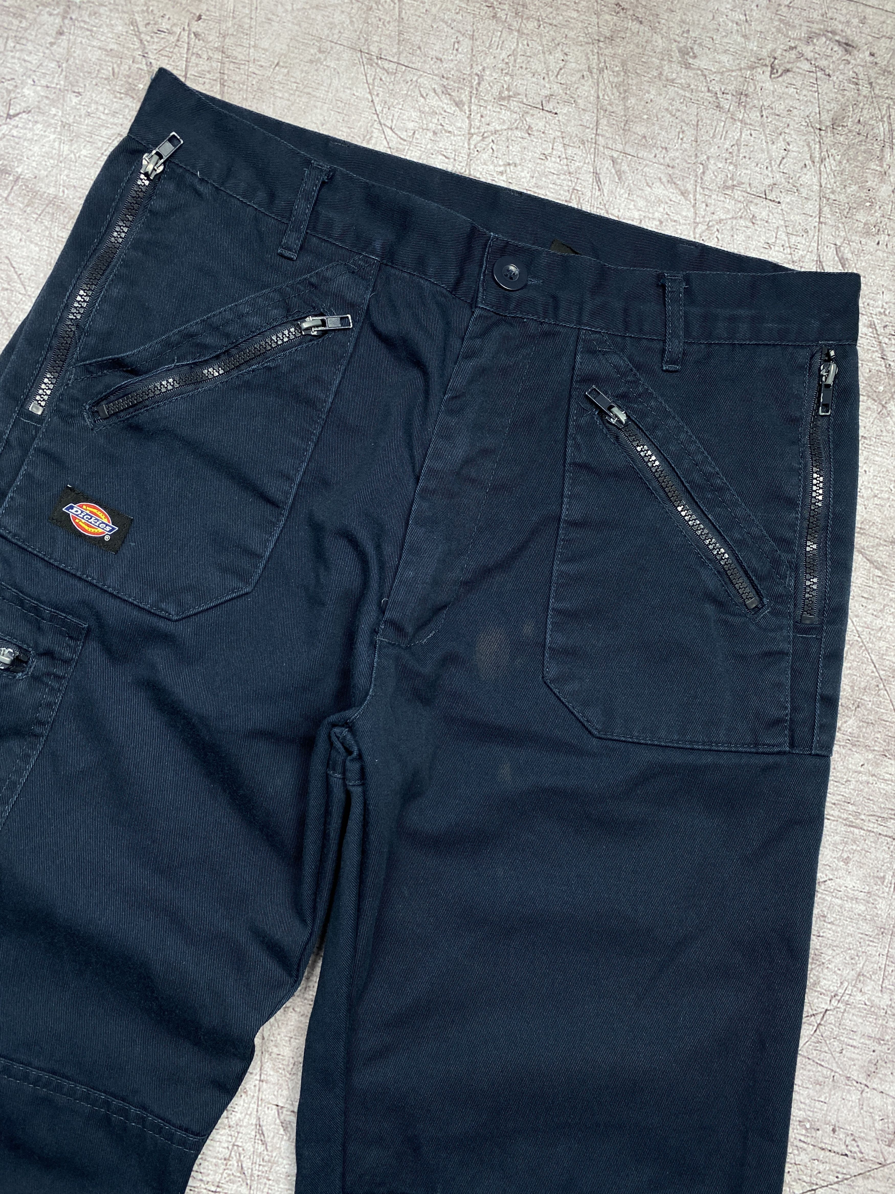 Dickies × Vintage Vintage Dickies Cargo Workwear Multi Pocket Pants Size US 32 / EU 48 - 2 Thumbnail