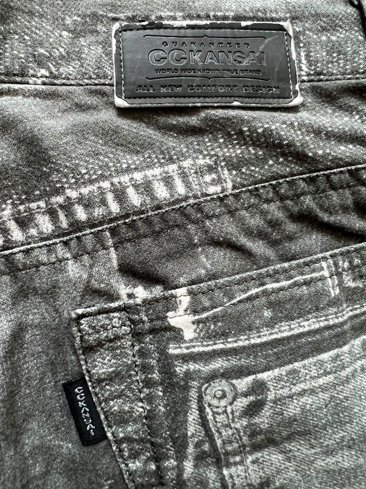 Kansai Yamamoto 1990s Kansai Yamamoto Printed Patchwork Pants Size US 27 - 9 Thumbnail