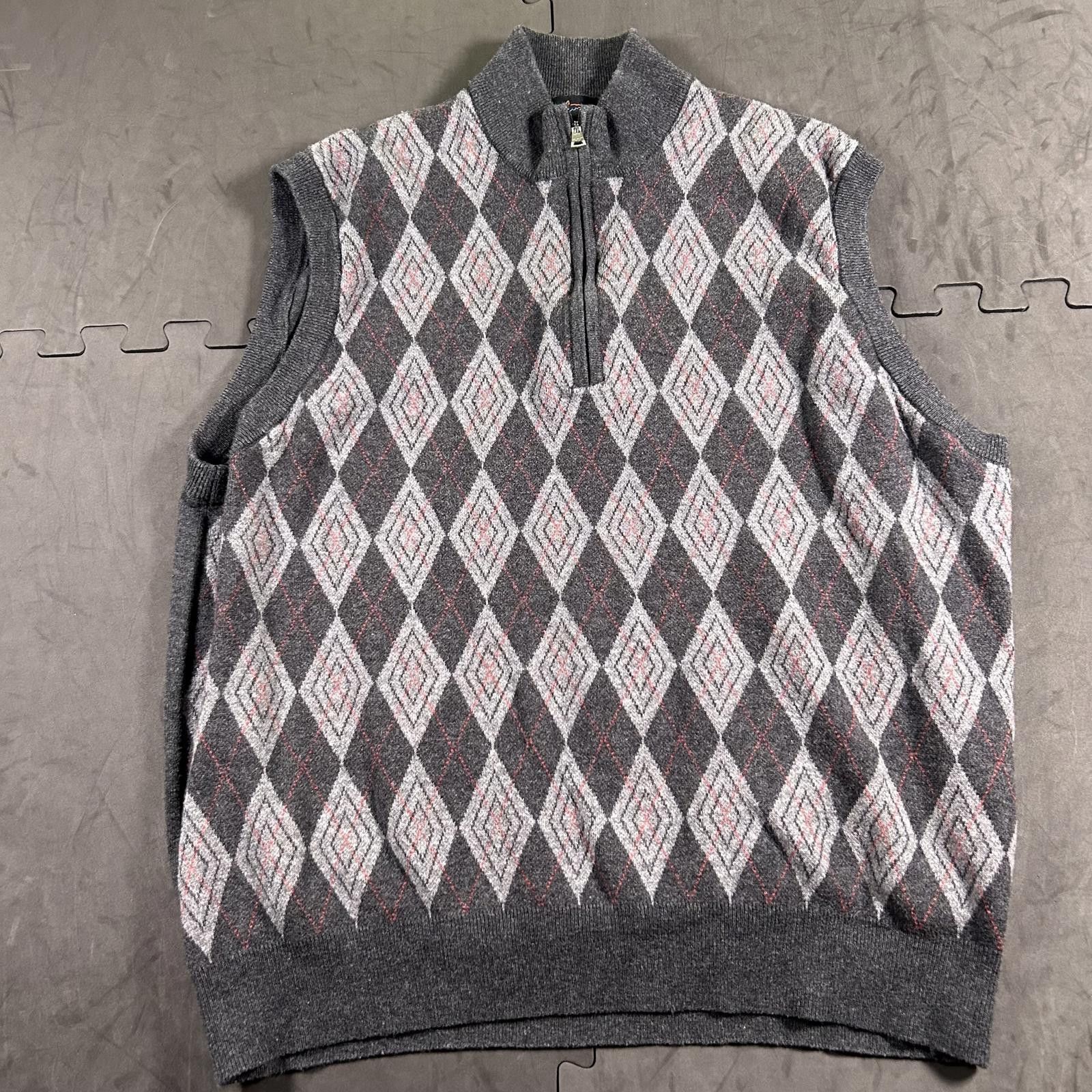 Greg Norman Greg Norman vintage Men's Sleeveless Argyle Sweater Vest Size US L / EU 52-54 / 3 - 1 Thumbnail