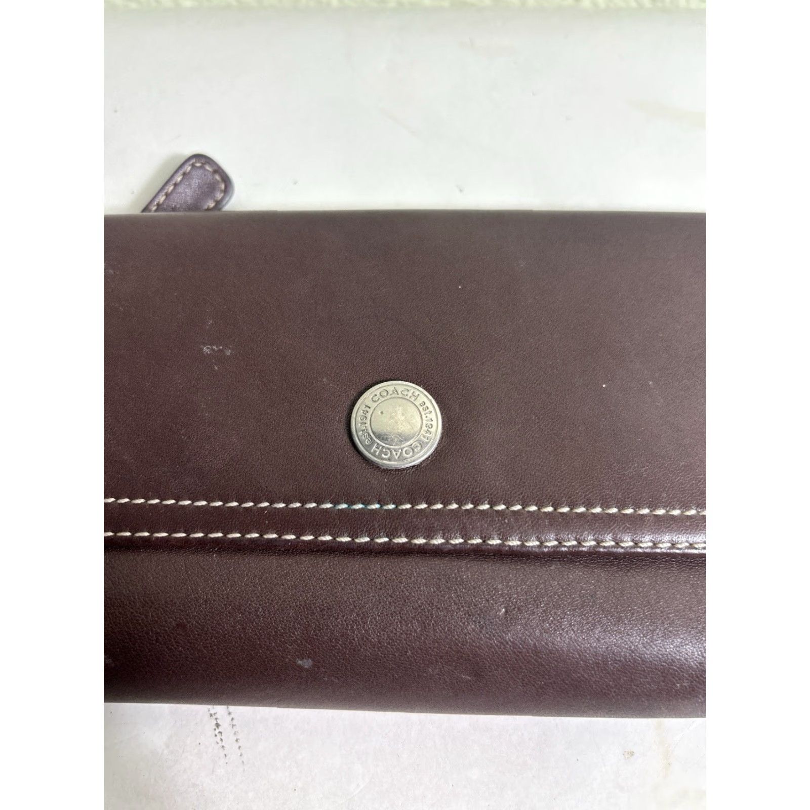 Coach Coach Wallet Brown Leather Bifold Clutch Button Snap 8x4 Women Stains Photos Size ONE SIZE - 3 Thumbnail